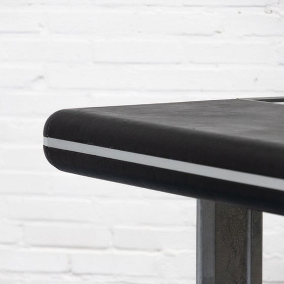 Image 1 of Executive Agency Alex Linder '70s