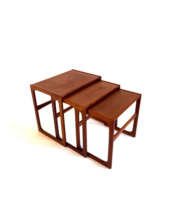 Vintage Danish teak nesting tables, B.R. Geldsted ‘60, B.R. Gelsted, Side tables, Wood, Brown (photo 4 of 9)