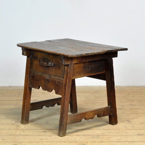 Image 1 of Table espagnole, XVIIIe siècle