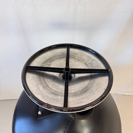 Image 1 of Paar Hongaarse "Radar" fauteuils met origineel kunstleer, jaren 1960