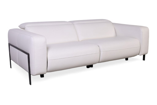 Morandi 3-seater electric