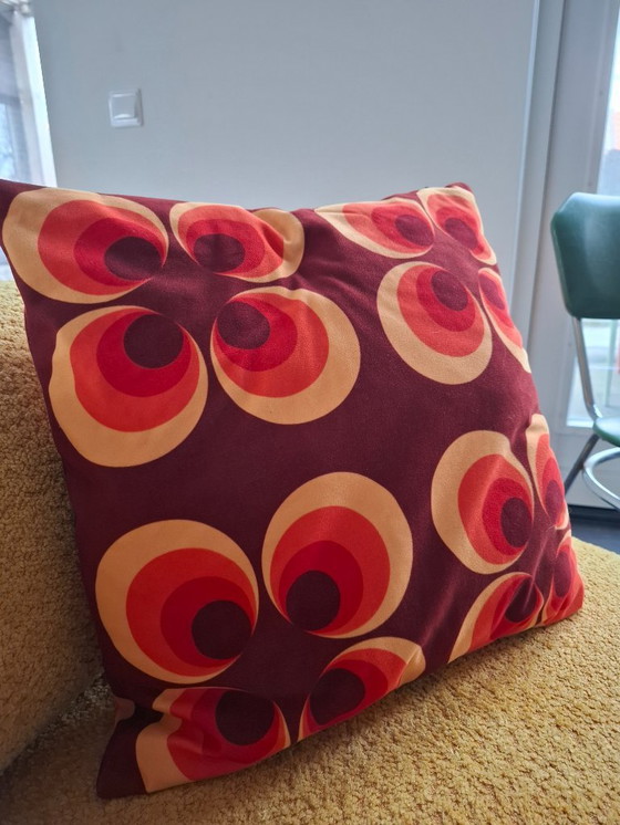 Image 1 of draaibare feuteuil geel