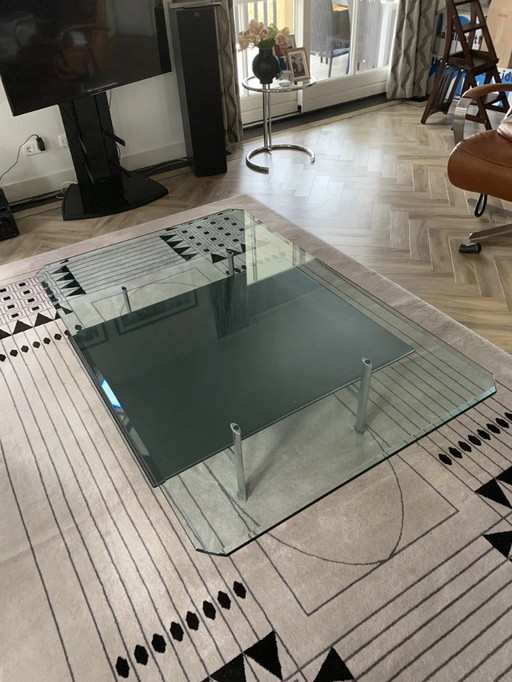 Table basse "Diesis" d'Antonio Citterio et Paolo Nava pour B&B Italia