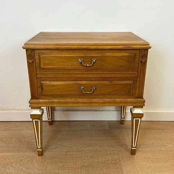 Image 1 of Comodino in stile Luigi XVI