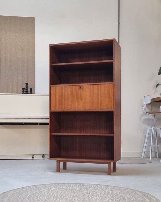 Image 1 of Mid Century highboard