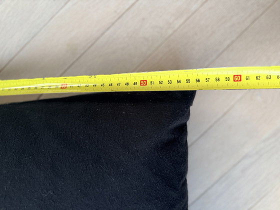 Image 1 of By Nord, groot donkergrijs/zw kussen met hertenkop