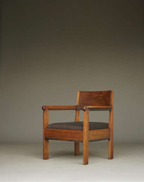 Image 1 of Lage art-deco fauteuil van Hendrik Fels voor L.O.V. Oosterbeek, jaren 1930.