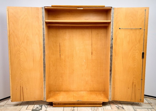 Art Déco Wardrobe by Jindřich Halabala, 1960s, Czechoslovakia