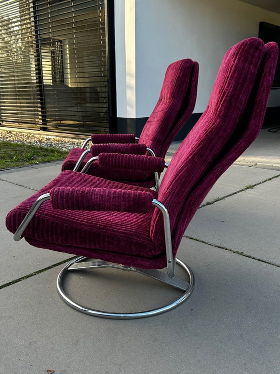 Vintage Swivel Armchairs in Red Corduroy, Pair, Jan de Bouvrie, Swivel chairs, Textile, Chrome (photo 2 of 5)