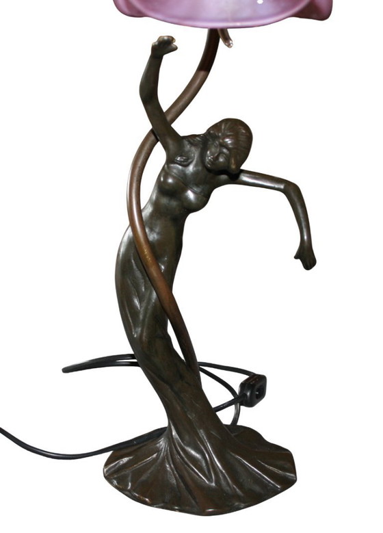 Signed bronze figural lamp in Art Nouveau/Art Deco style – Table lamps (photo 8 of 9)