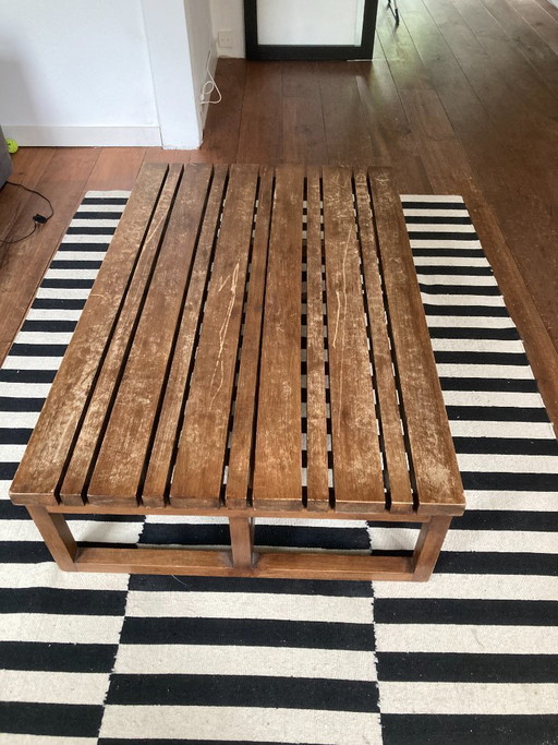 Mesa de centro de los años ochenta
