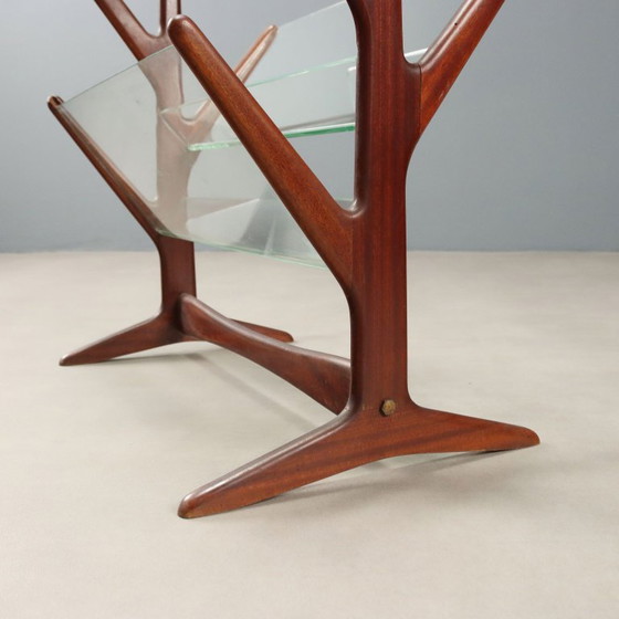 Tijdschriftenrek van hout en glas uit de jaren 1950 – Wood (photo 9 of 10)