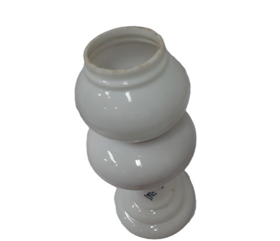 Image 1 of Lampada a olio francese antica in porcellana