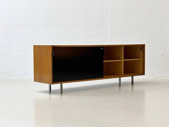 Image 1 of Aparador de nogal de Knoll International, años 60