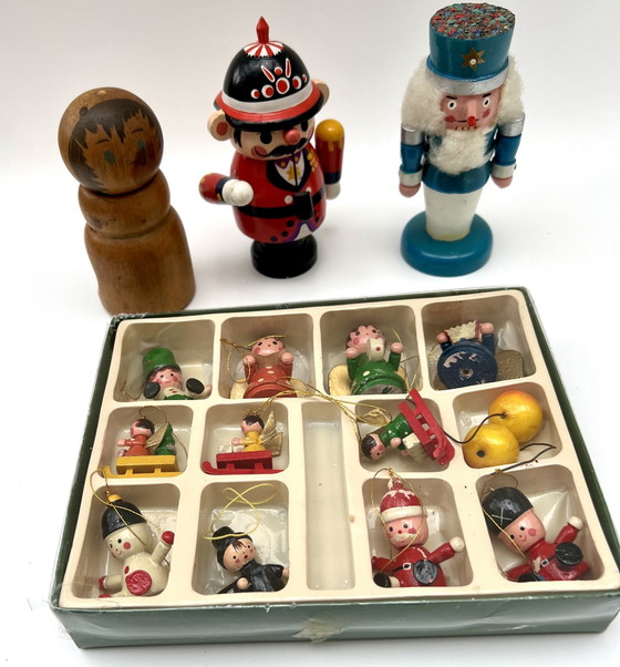 Decorazioni natalizie vintage in legno, Addobbi per albero, Omino che fuma e Schiaccianoci, Oggetti decorativi (foto 2 di 15)