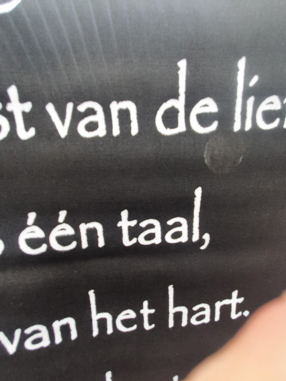Image 1 of Een Unieke Wanddecoratie of Meditatiebanner, Met een Levensbeschouwelijke Uitspraak