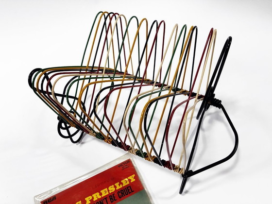 Image 1 of Rangements Vinyles Vintage • Support 45T • Métal Laqué • Scoubidou • 1950-1960