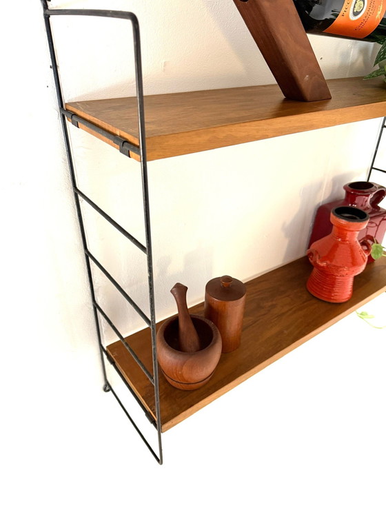 Image 1 of Étagère murale vintage en teck, WHB Allemagne '60