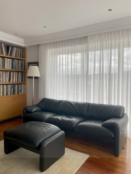 Sofa + Pouf Maralunga von Cassina – Design von Vico Magistretti