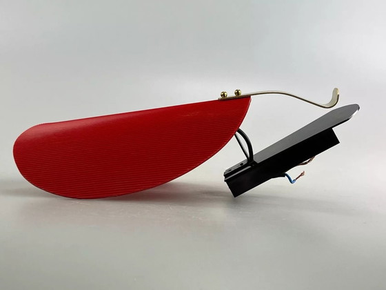 Image 1 of Lampada da parete in acrilico anni '60 e '70, design spaziale anni '60