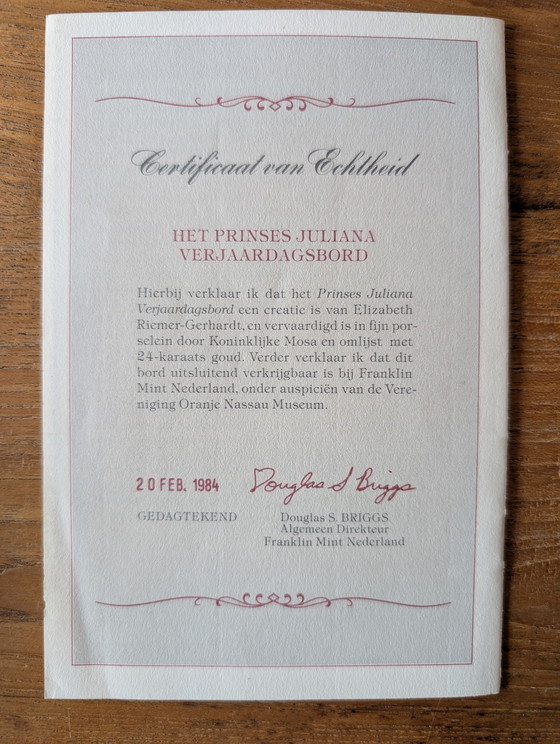 Image 1 of Plato de cumpleaños de la princesa Juliana – Royal Mosa / Franklin Mint – Completo con documentación