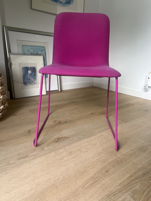 Lensvelt THIS 141 chaise Purple chrome acier/laine empilable (52x51x81x45) by Richard Hutten