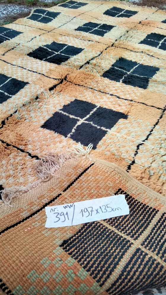 Image 1 of Handgeknoopt Berber tapijt wol 197x135cm