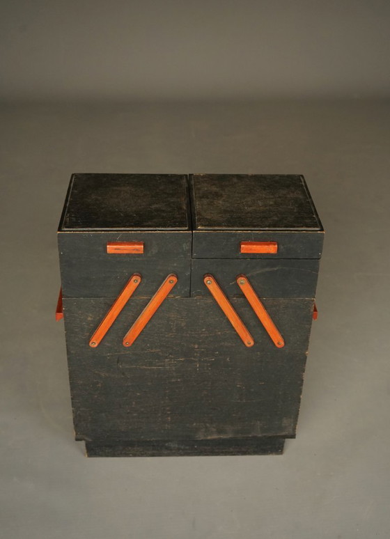 Image 1 of Nähkästchen im Art-déco-Stil der 1930er Jahre