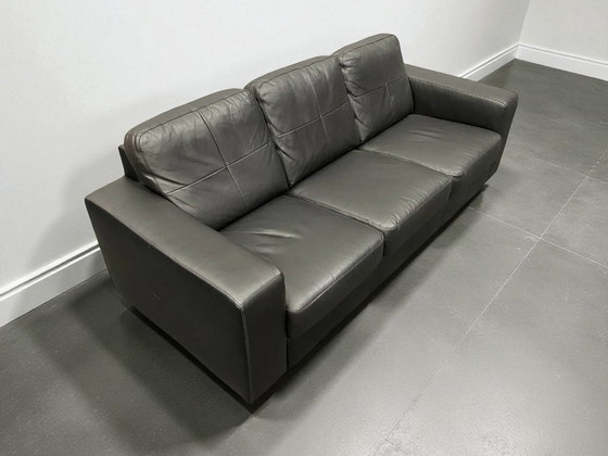 Image 1 of divano nero a 3 posti (IKEA) – similpelle – larghezza 200 cm