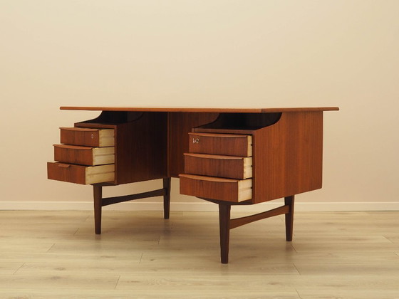 Image 1 of Teakhouten bureau, Deens design, jaren 70, productie: Denemarken