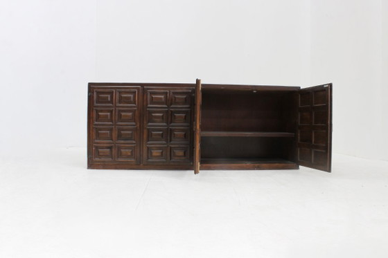 Vintage Spanish Brutalist Sideboard Credenza – Wood (photo 9 of 9)