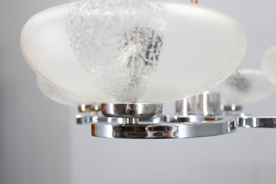 Image 1 of Lampadario in cromo e vetro degli anni &#39;50 di Napako, Cecoslovacchia