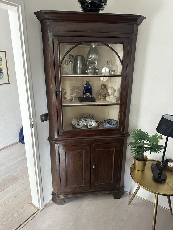 Image 1 of Beautiful antique display cabinet