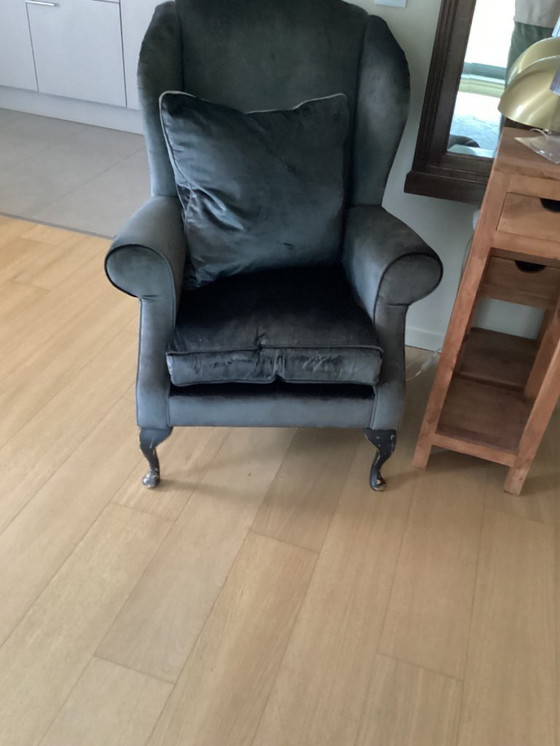 Image 1 of Pieter Porters 3-seater & 2 single armchairs - castle style, designed by Antwerp interior architect Pieter Porters