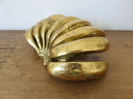 Banana sculpture in gilded resin, vide poche, 80s - 90s, Decorative Objects, Gold (photo 9 of 11)
