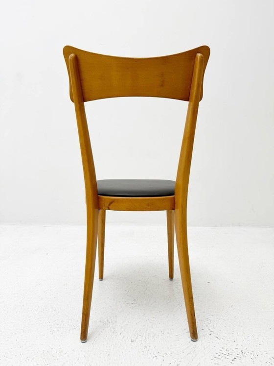 Image 1 of Ensemble de 2 chaises de style Ico Parisi, milieu du siècle.