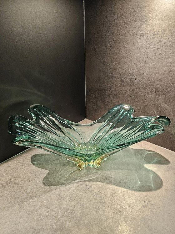 Image 1 of Magnifique bol en verre d'art de Murano du milieu du siècle