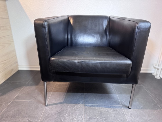 Rare fauteuil vintage IKEA Klippan en cuir véritable et chrome (1999) – Leather, Metal (photo 5 of 13)