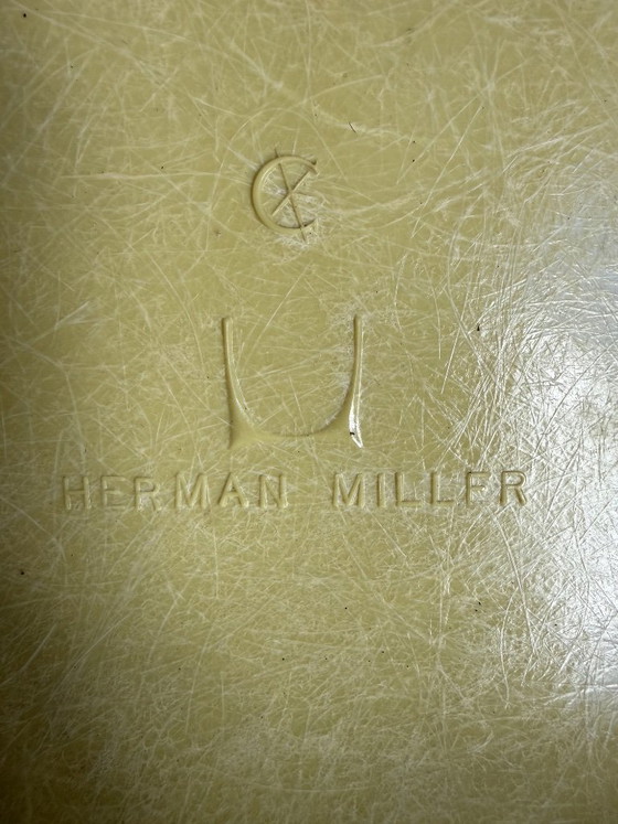 DSW Eames Herman Miller US Edit 50s 60s Design No Vitra Knoll Yellow – Dining chairs, Fiberglass (photo 6 of 10)