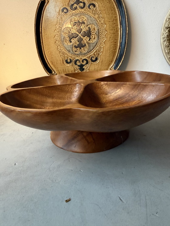 Image 1 of Ciotola girevole in legno per snack con piede – Vintage