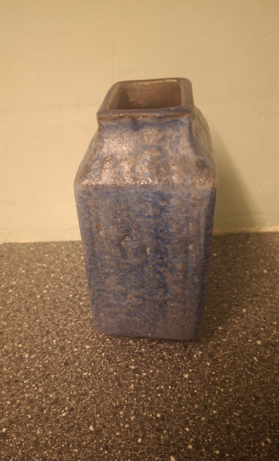 Image 1 of Karlsruher Majolikavase Modell 7120