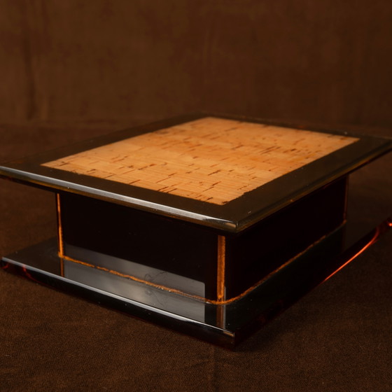 Portagioie italiano in Lucite fumé e sughero naturale, 1970 – Oggetti decorativi, Cork, Italian Design (photo 10 of 17)