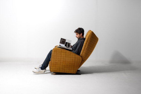 Wingback vintage reclining chair, 1960s – Armchairs, Textile (photo 6 of 9)