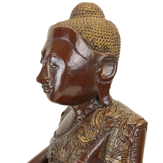 Estatua de Buda Mandalay birmana antigua en laca Thit-si y pan de oro – Período Konbaung, aprox. 1870 (photo 10 of 11)