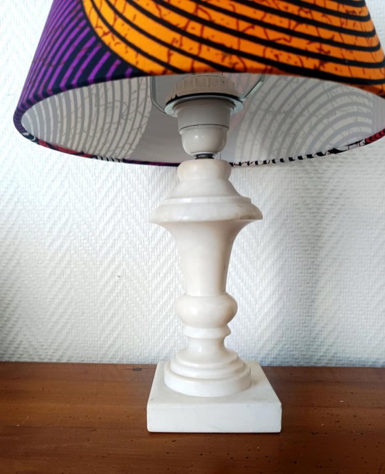 Image 1 of Vintage albasten lamp met lampenkap van wasstof.