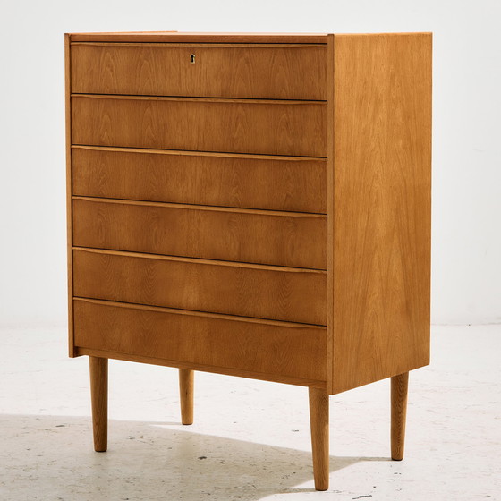 Image 1 of Mk10634 Commode en chêne restaurée