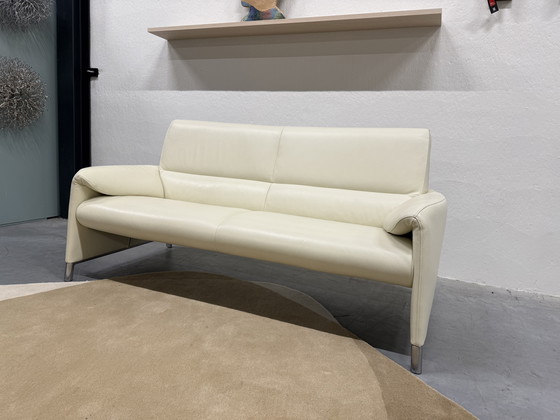 Image 1 of Leolux Felizia Sofa 2.5 Seater & Armchair Senso Egret
