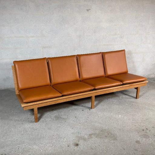 Sofá de 4 plazas BM2219 restaurado de Børge Mogensen