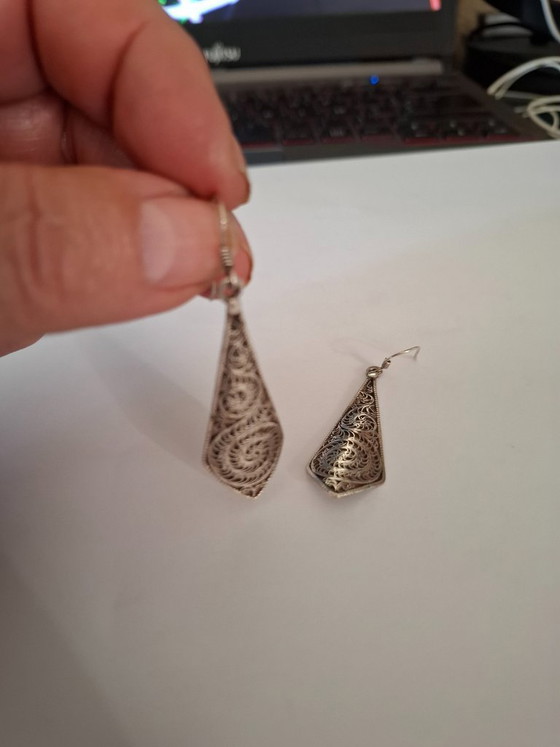 Image 1 of Tibetaanse oorbellen van massief zilver.