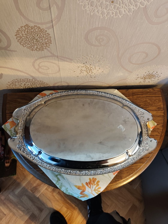 Plat de service vintage argenté – Accessoires de table, Métal (photo 7 of 9)